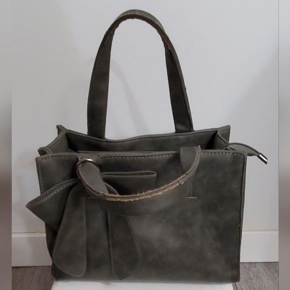 Hand Bag - Picture 3 of 3